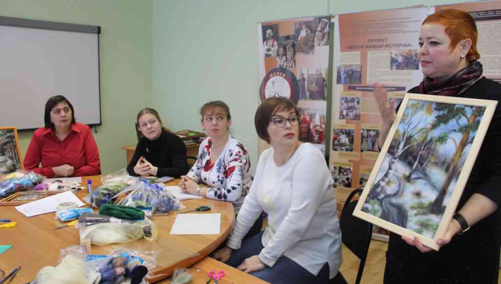 приемы работы с шерстью